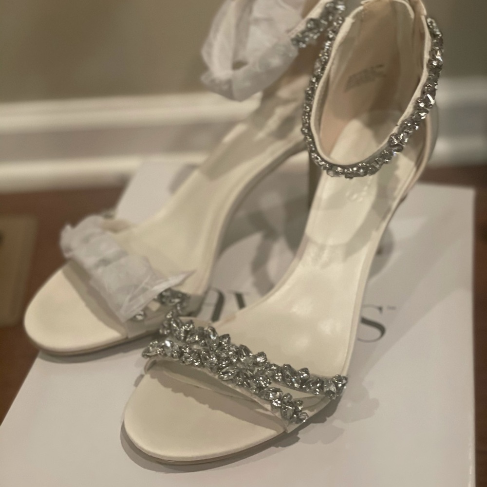 David’s Bridal shoes